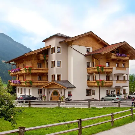 By Franz - Alpine Apartments In Kirchberg