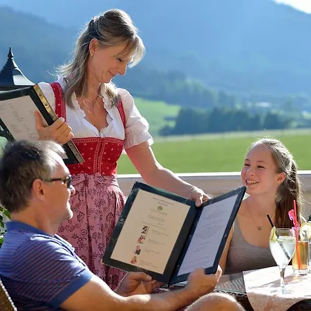 Hotel Landhotel Lechner 3*