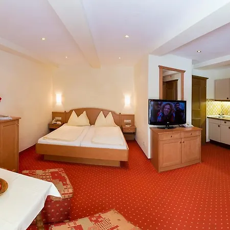 Hotell Lechner 3*